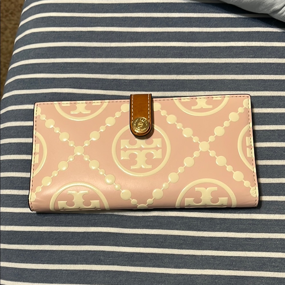 Tory Burch Pink and Tan Wallet with Classic Medallion Design